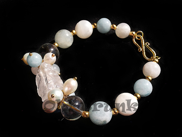 Свежесть и прохлада чистой воды.