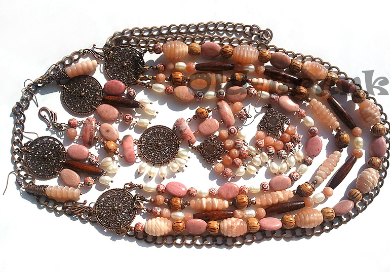 Весенний микс в пастельных тонах.