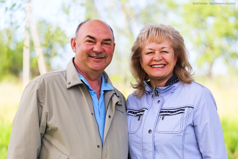 Прогулка с бабушкой и дедушкой