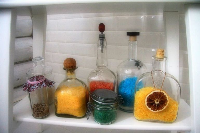 Хранение в ванной. Эконом вариант)