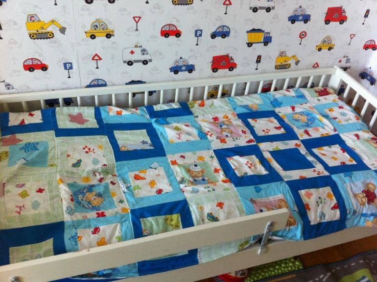 покрывалки для кроваток сыночкам