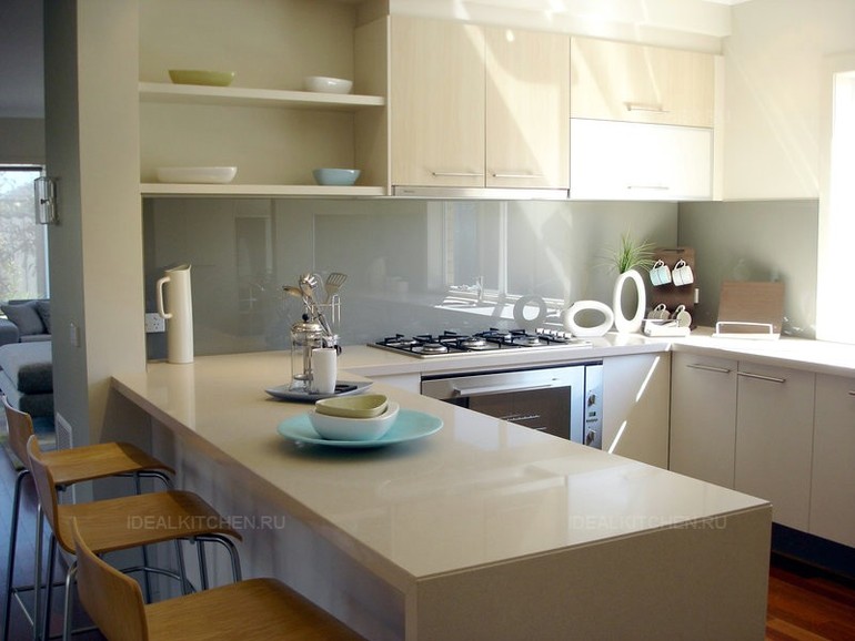 Вопрос по цвету фасадов кухни