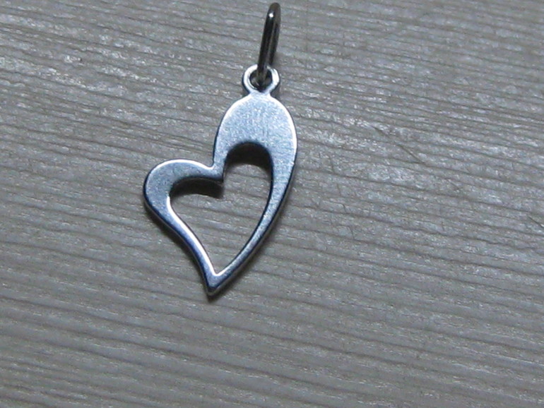 про Sunligt и их акцию Серебрянная подвеска в подарок....