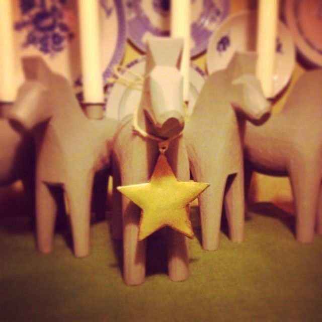 Про символ года. Скандинавская лошадка Dala Horse