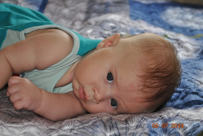 Такой он сладкий, мой малыш..