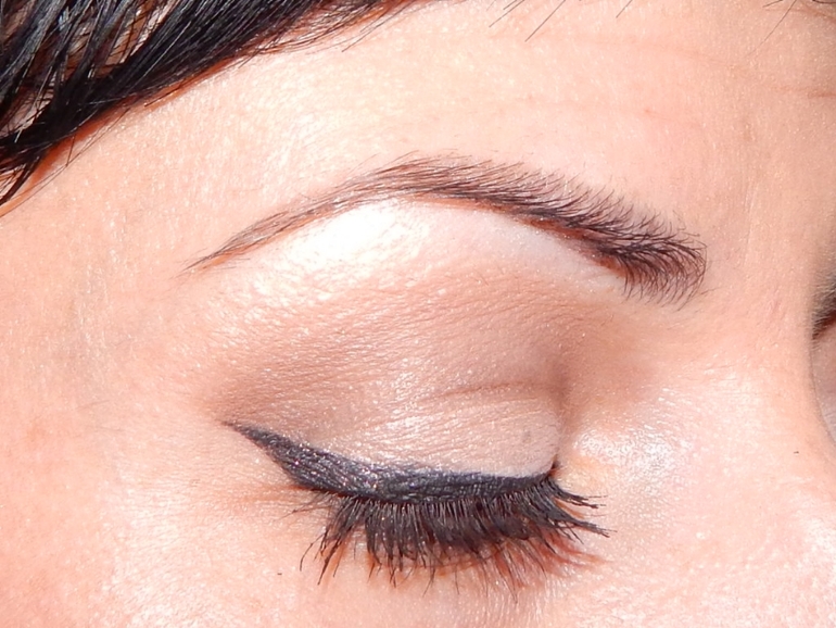 Стрелки и нависшее веко