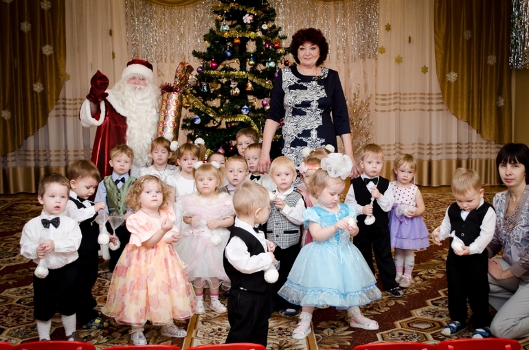 Получила фото с утренника