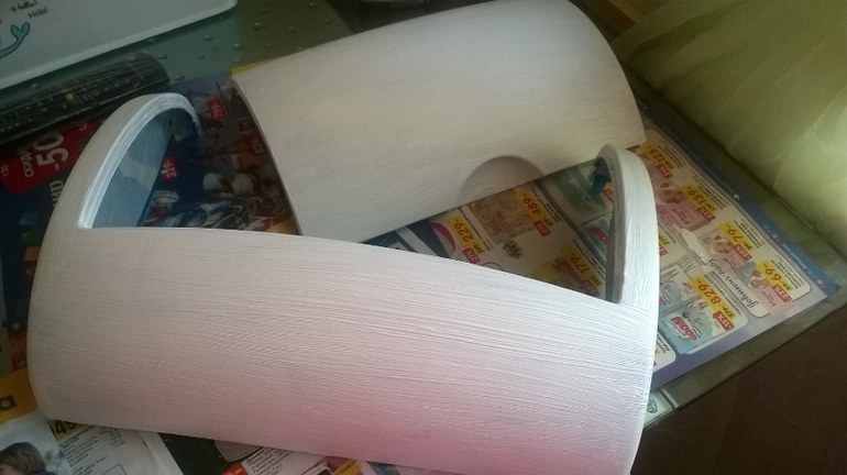 хелп! как все исправить?ДЕКУПАЖ ПЛАСТМАССОВОЙ ХЛЕБНИЦЫ