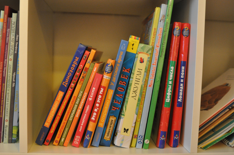 Наши полочки!