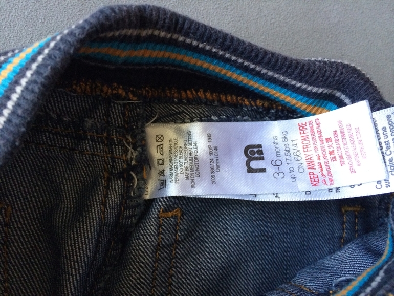джинсовые шорты Mothercare 3-6 мес. 500руб.