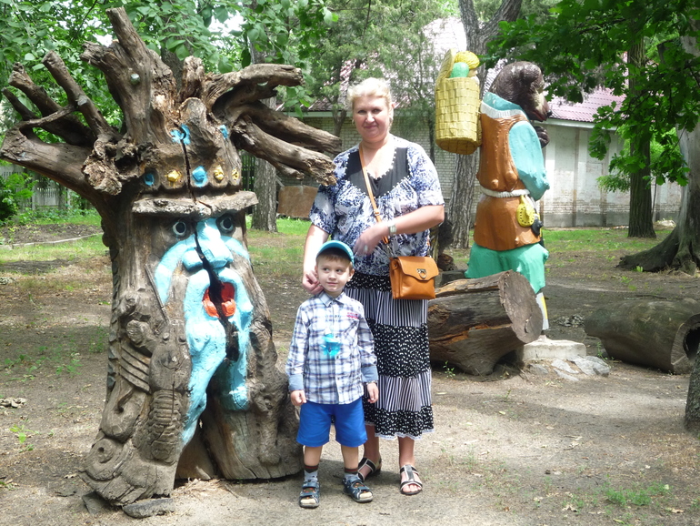 Выходные)