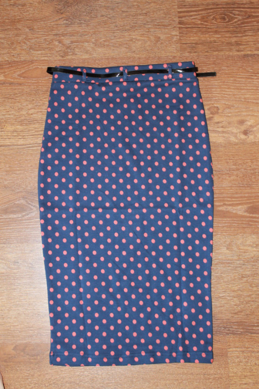 Хвастик обалденной юбки-карандаш.