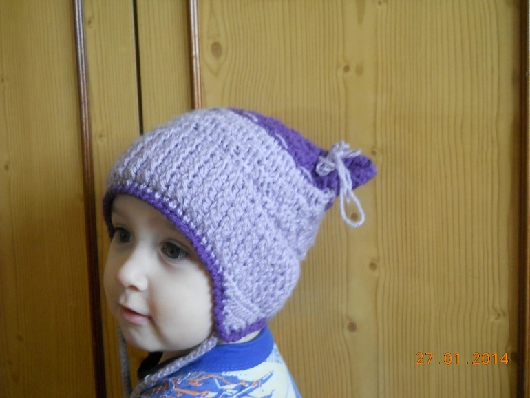 Шапка крючком с ушками