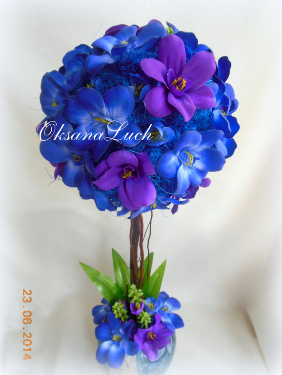 Топиарий "Цвет индиго".