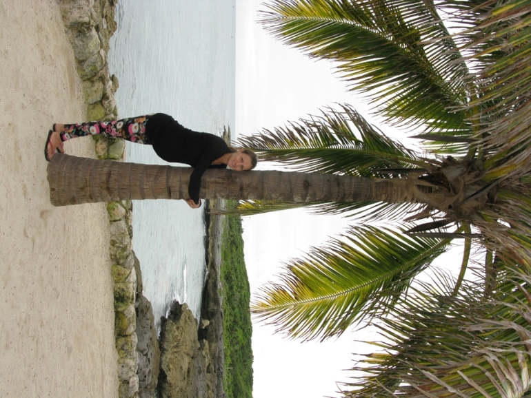 Мексика!Ездили месяц назад!23 недельки пузику!доче 2 годика:-)