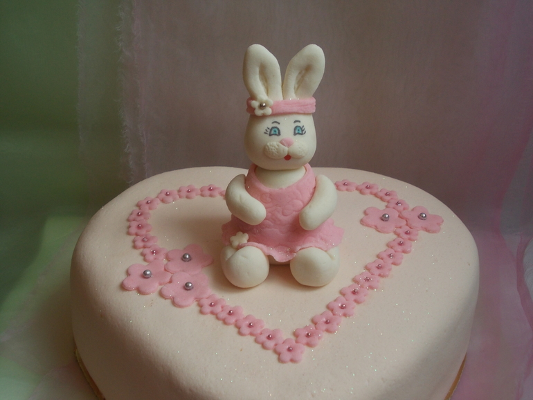 ТОРТИК ДЛЯ МАЛЕНЬКОЙ ЗАЙКИ))