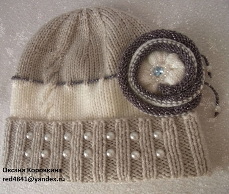 шапочка для мамы )вторая на заказ)