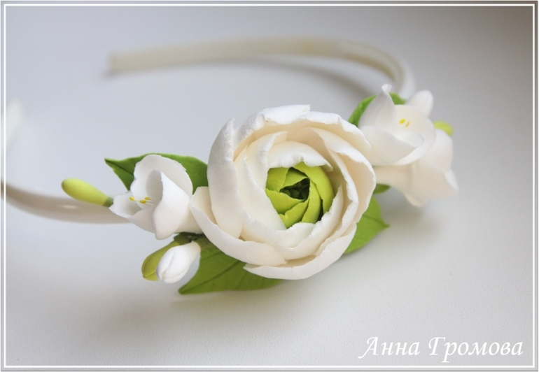 Яркие украшения для лета - ободочки с цветами