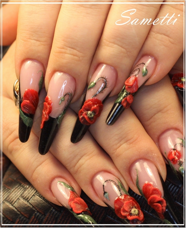 Маки на черном