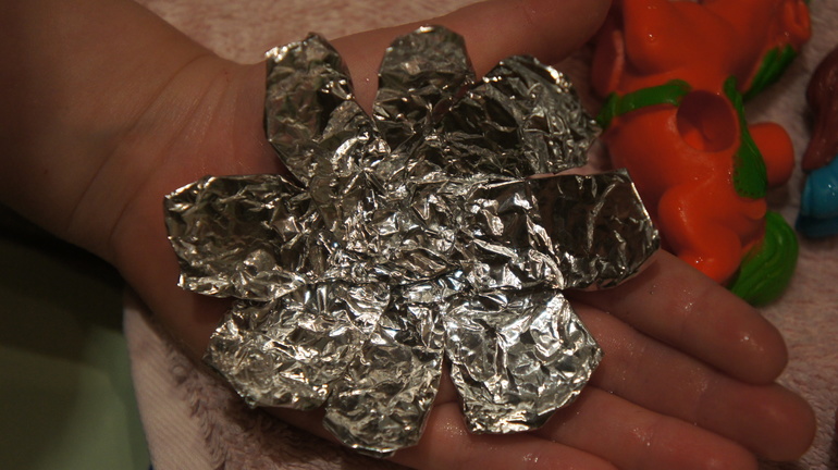 Лепилка из фольги