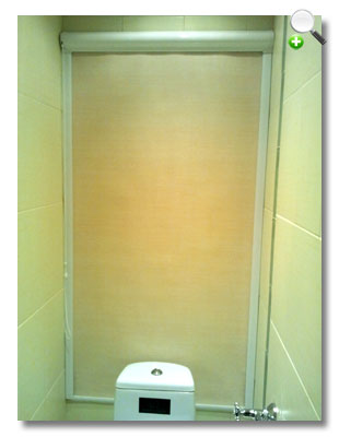 рольшторы в туалете?