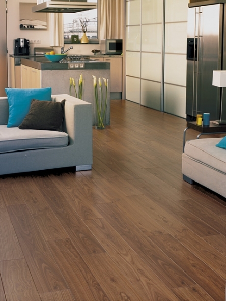 Нужна помощь!!!У кого-нибудь был ламинат quick step орех промасленный?