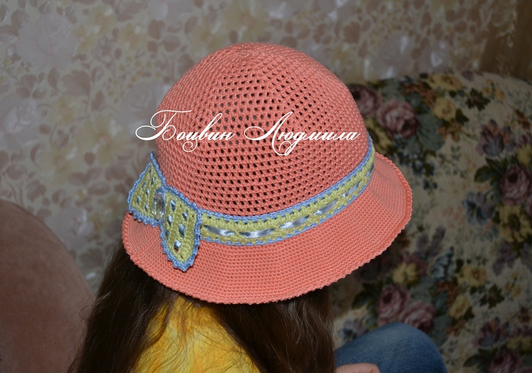 Шляпка крючком