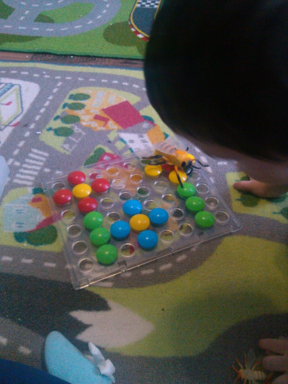 Денек, посвященный пчелке!