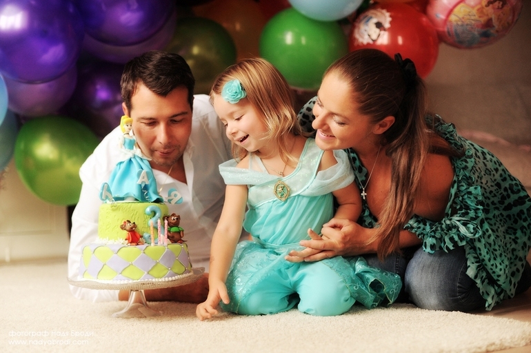 Таюше 3 года. Фотосессия дня рождения.