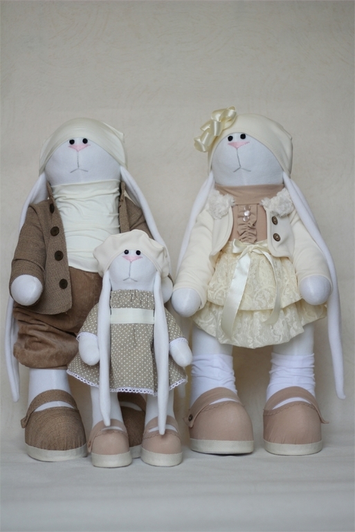 Зайчики, которые уже давно разъехались по семьям ))) Очень много фото )