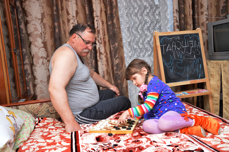 Хорошо у бабушки отдыхать.