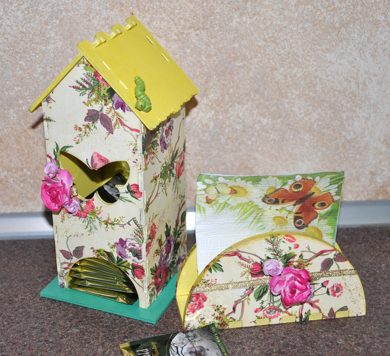 Чайный домик и салфетница