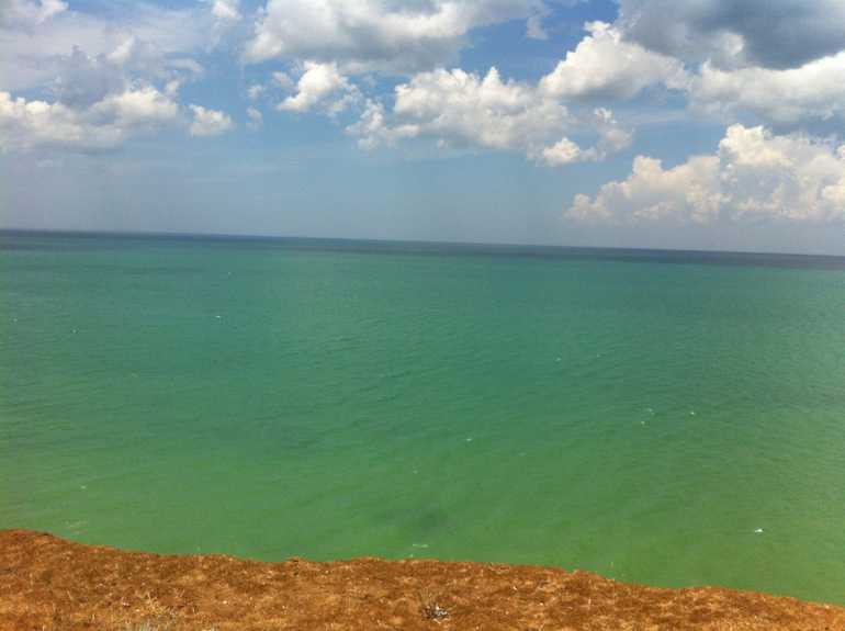 Абалденный пляж в Крыму.Добро пожаловать)))