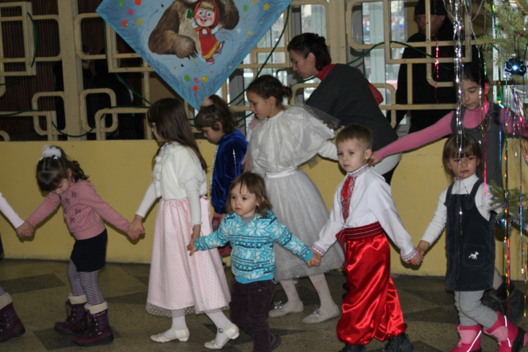 Новогодний утренник в Доме культуры