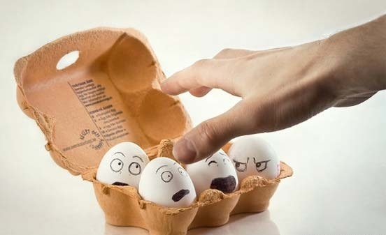 Себе настроение поднимай и о друзьях не забывай.