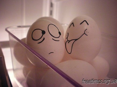 Себе настроение поднимай и о друзьях не забывай.