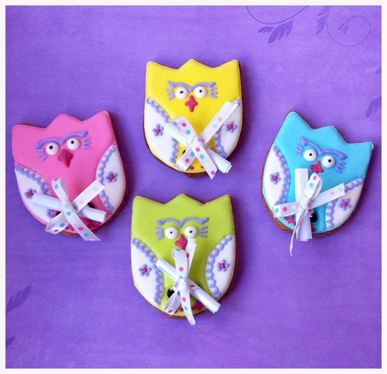 Пряничные совушки с мудрыми афоризмами