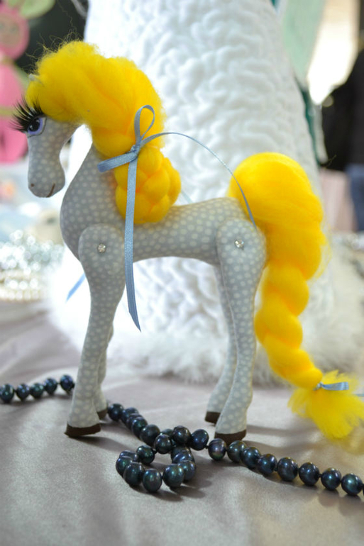 А у меня ещё лошадки :)