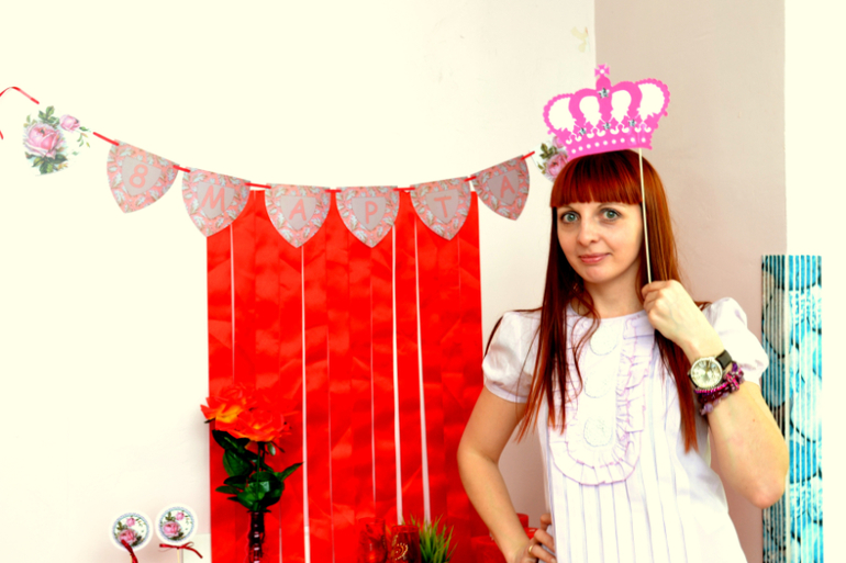 Шаблоны  к 8 марта! Делюсь.