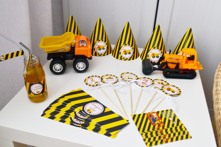 Оформление праздника в стиле "Сройка!"