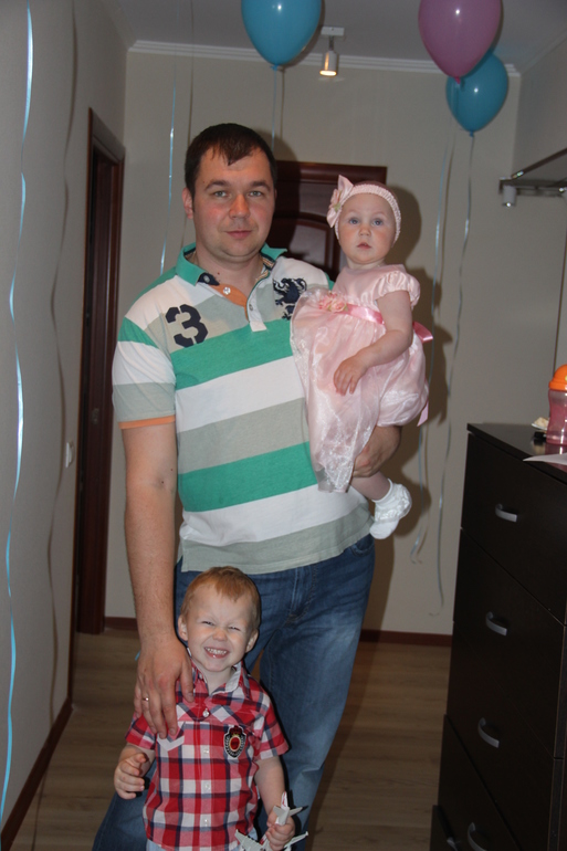 Вот и год с погодками прошел