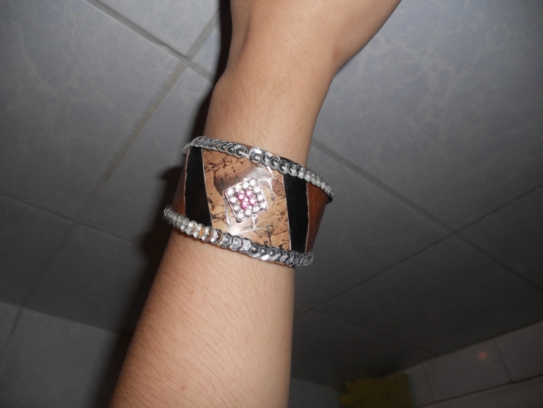 Вот такая бижутерия у нас получилась на конкурс в садик))!