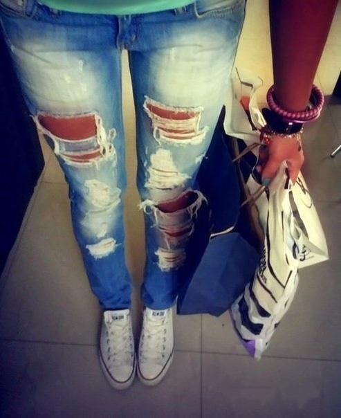 Хочу-у-у такие джинсы!!! Куплю размер 25)))