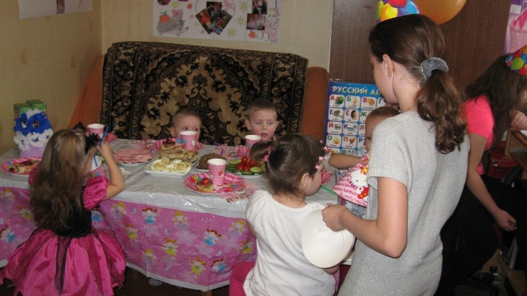 Об Аришке... нам ведь уже 2 года)))