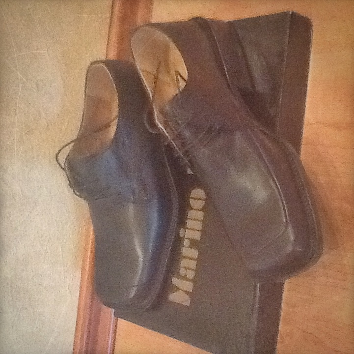 Продам новые мужские итальянские туфли 41 размер 2200р.