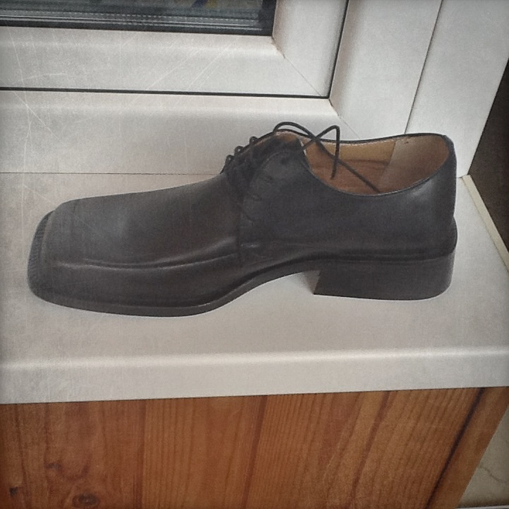 Продам новые мужские итальянские туфли 41 размер 2200р.