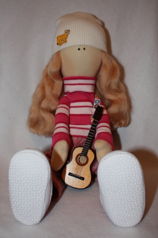 Соня музыкант