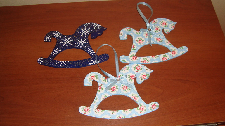 Декупажные лошадки