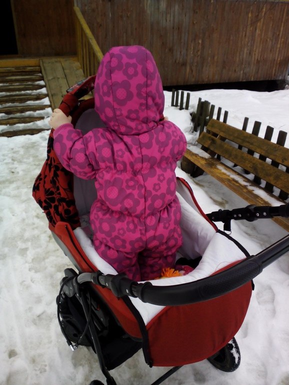 На улице???? Спать???? Что за чушь???