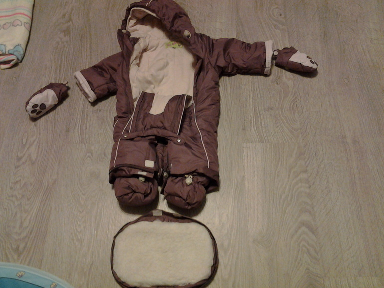 Продам зимний комбинезон-трансформер на съёмной овчине
